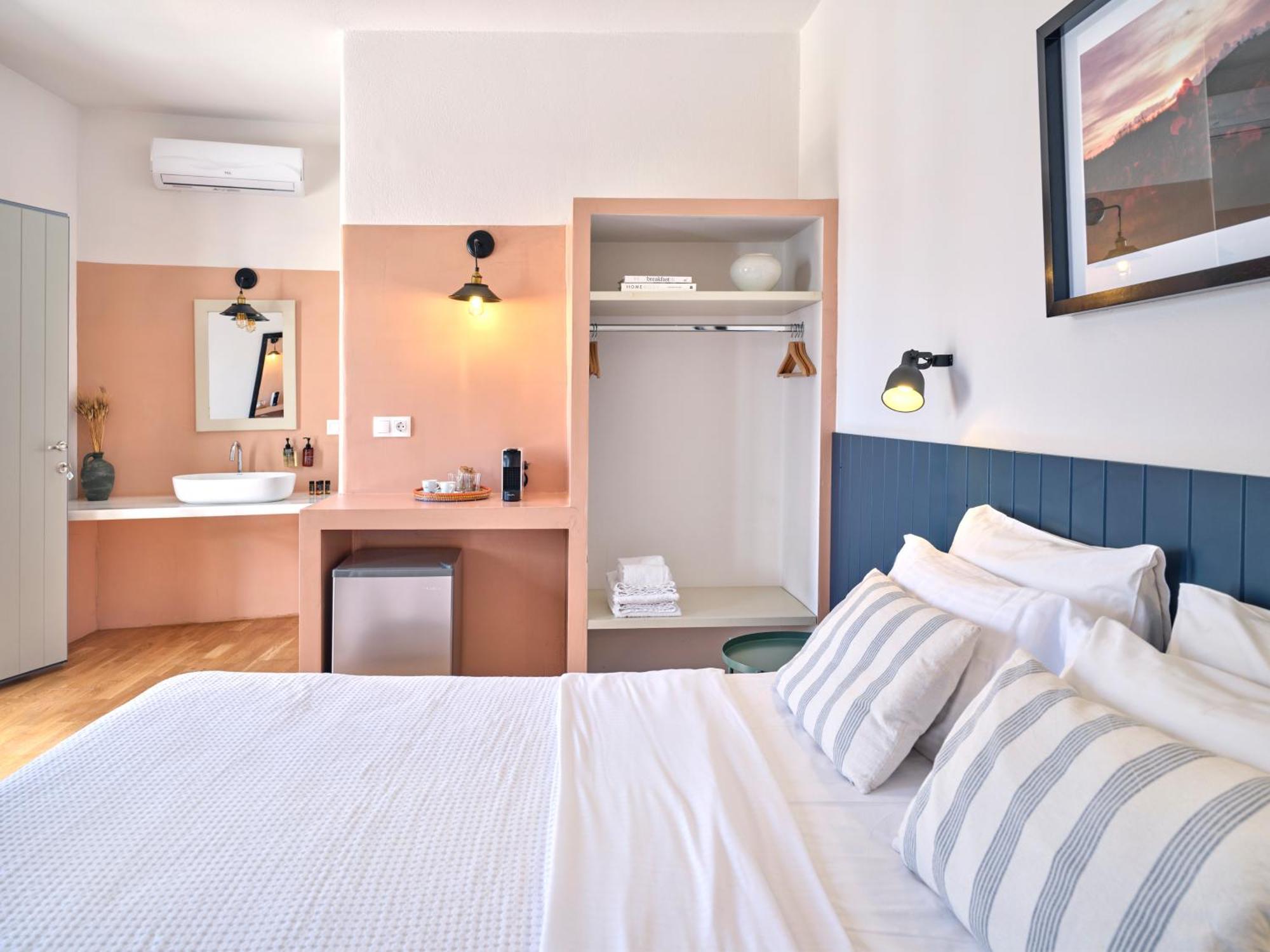 Magoo Suites Λογαράς Εξωτερικό φωτογραφία