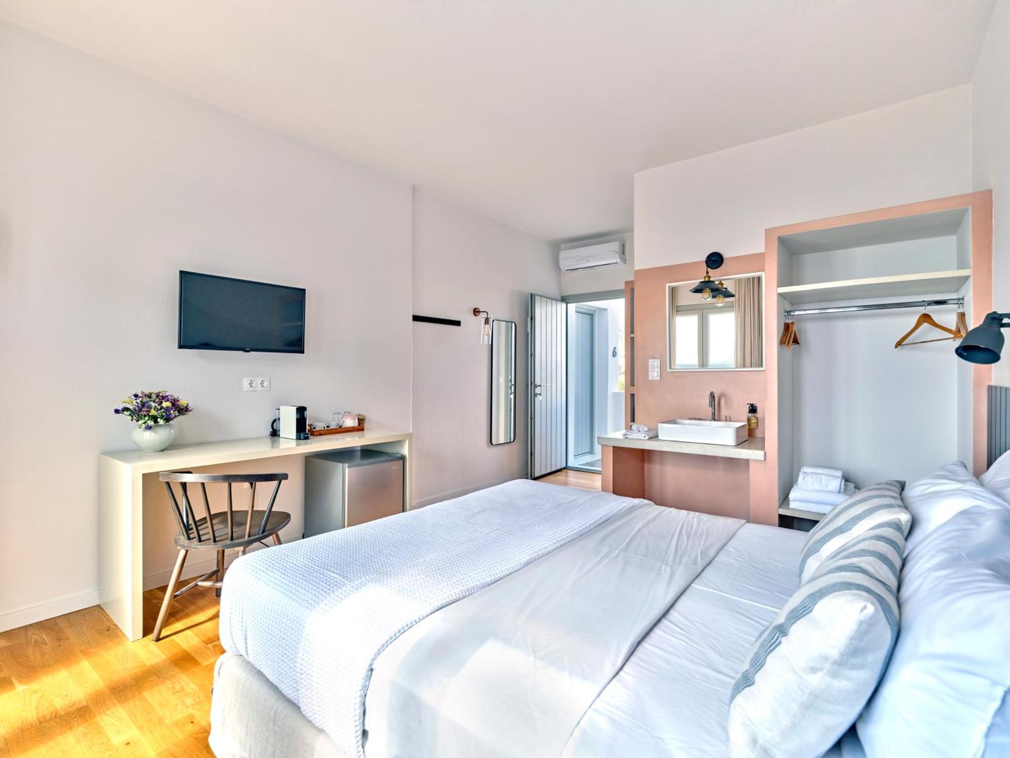Magoo Suites Λογαράς Εξωτερικό φωτογραφία