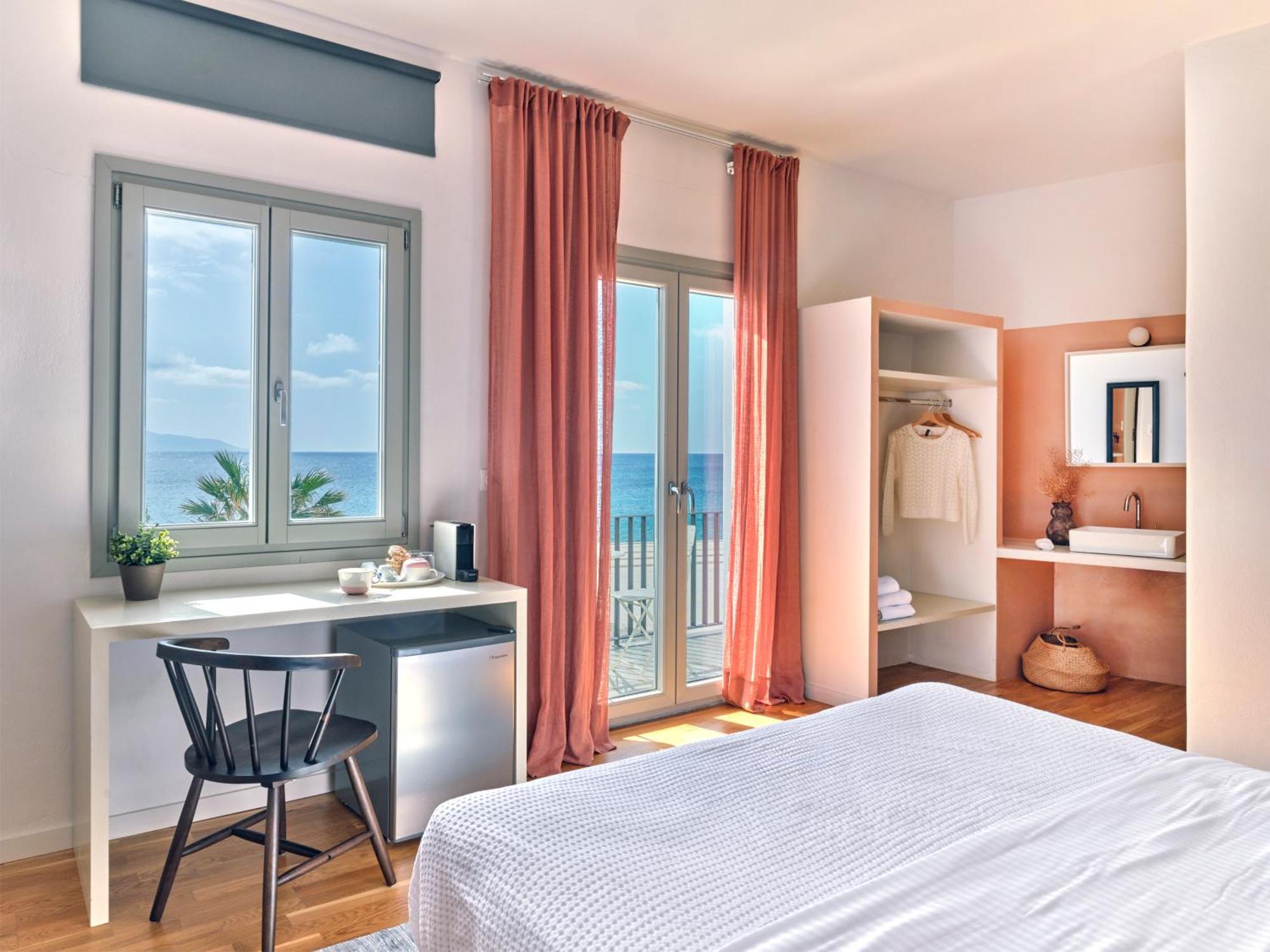 Magoo Suites Λογαράς Εξωτερικό φωτογραφία