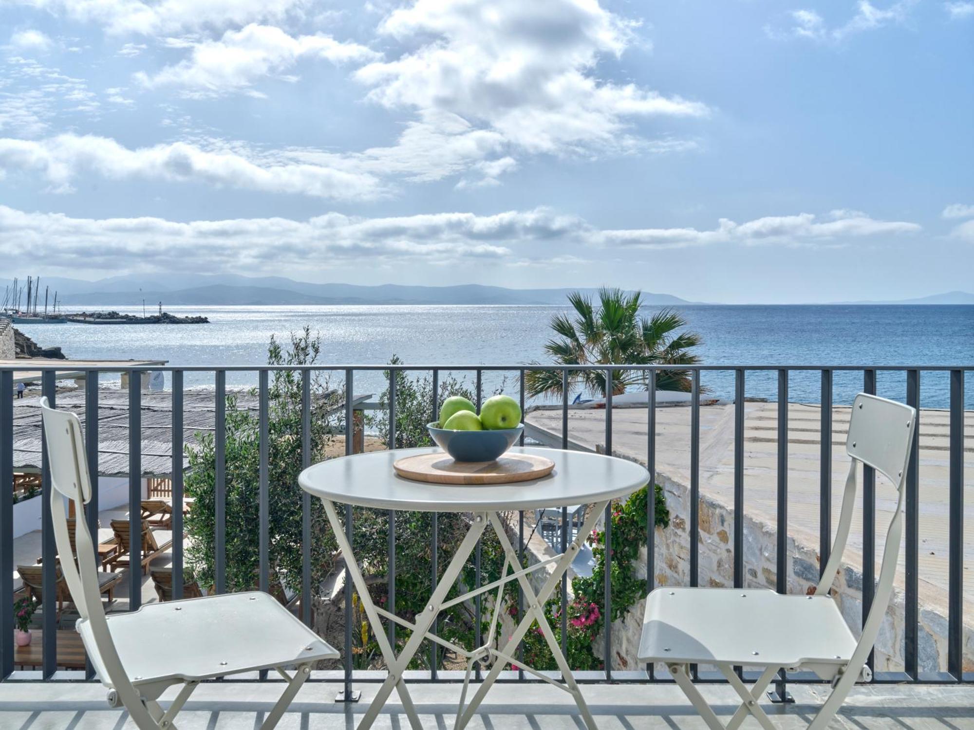 Magoo Suites Λογαράς Εξωτερικό φωτογραφία