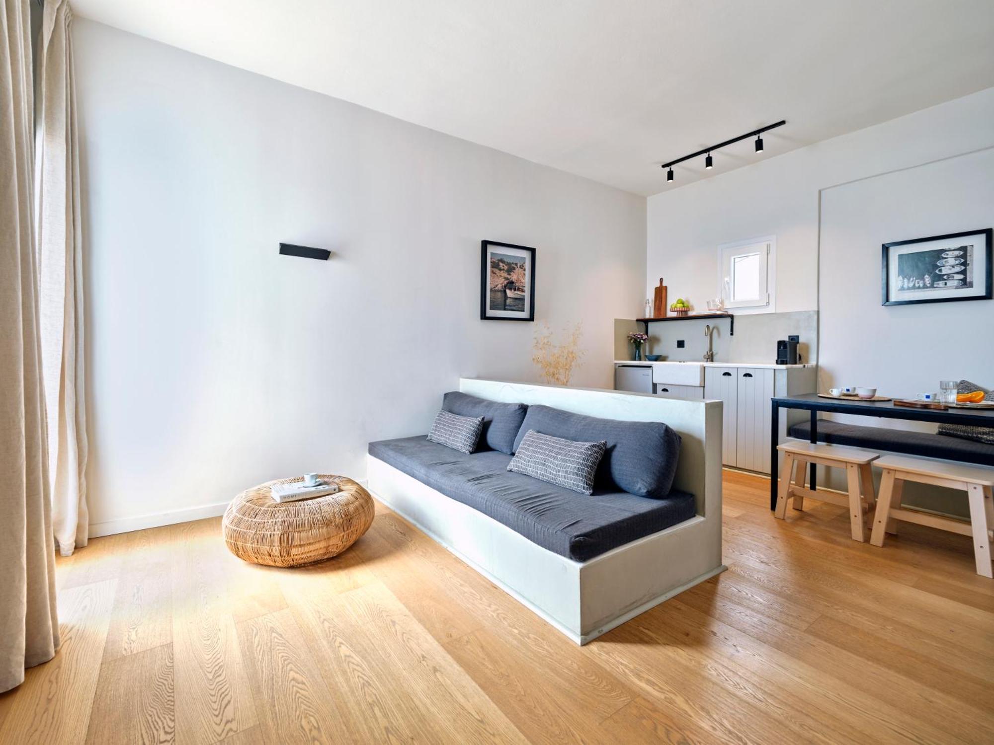 Magoo Suites Λογαράς Εξωτερικό φωτογραφία